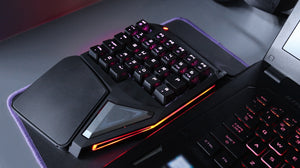 T9PLUS Single-handed Gaming keyboard